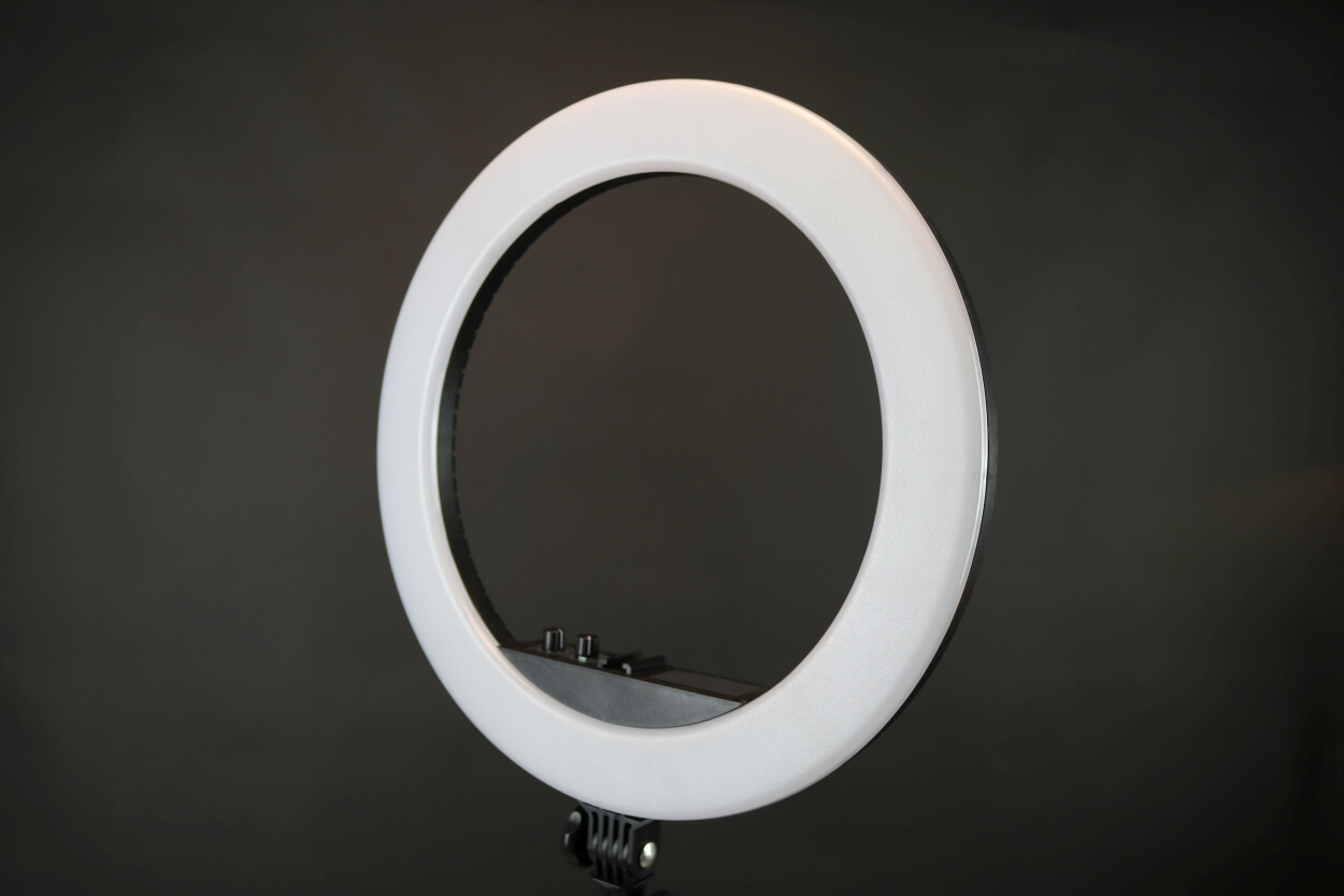 Selfietime 46 cm ring light fra siden