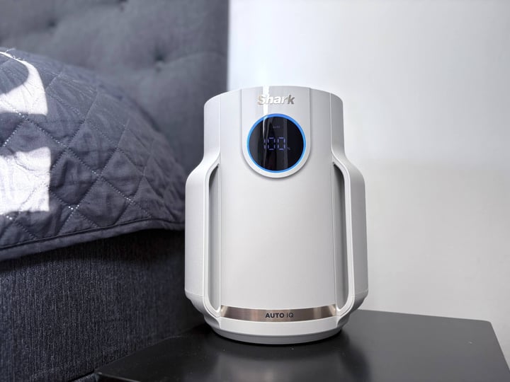 Shark NeverChange Air Purifier i soveværelse