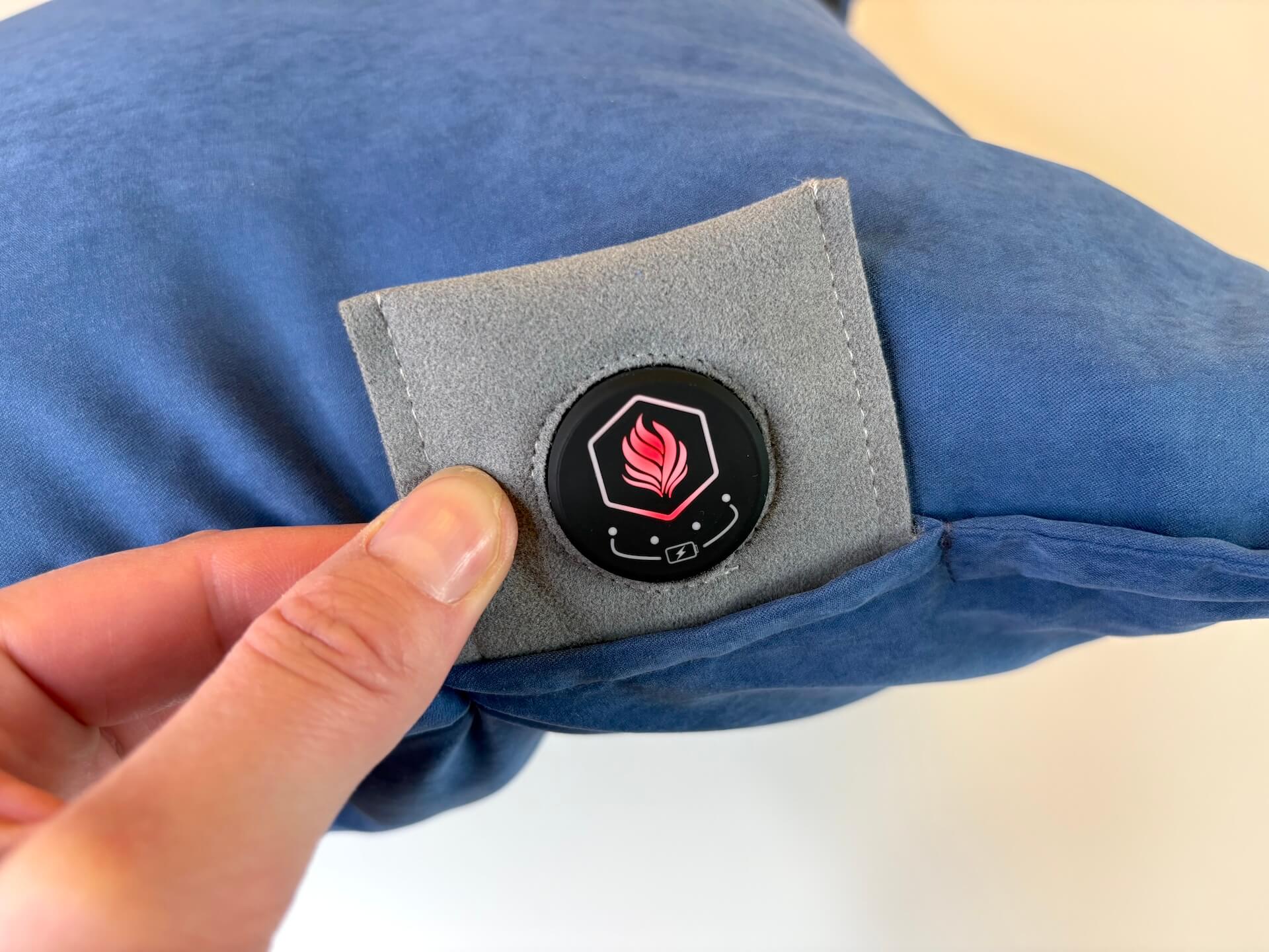 Tændt Magic Pillow varmepude fra Sirius