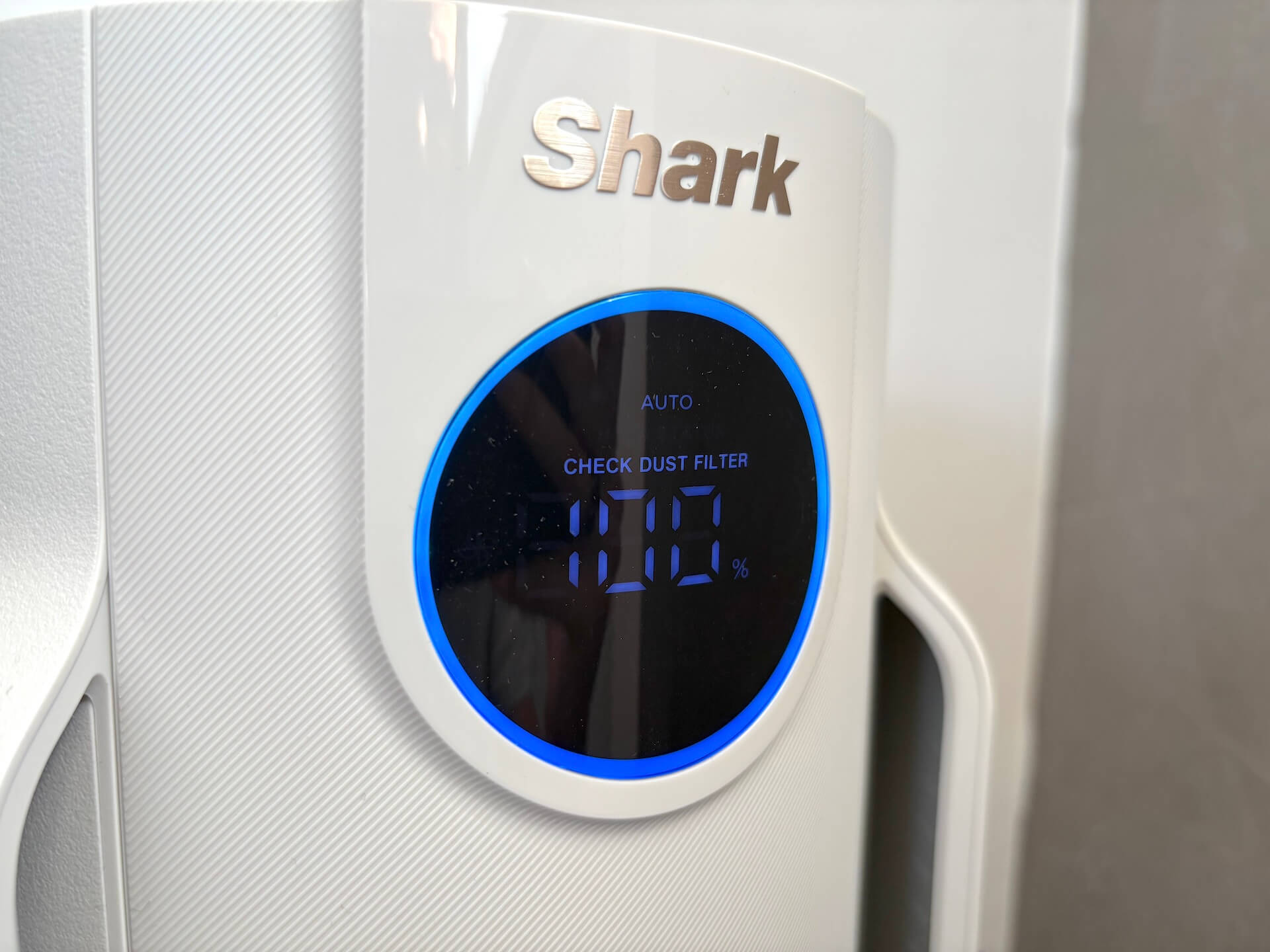 Tjek luftfiltre vises på Shark NeverChange Air Purifier