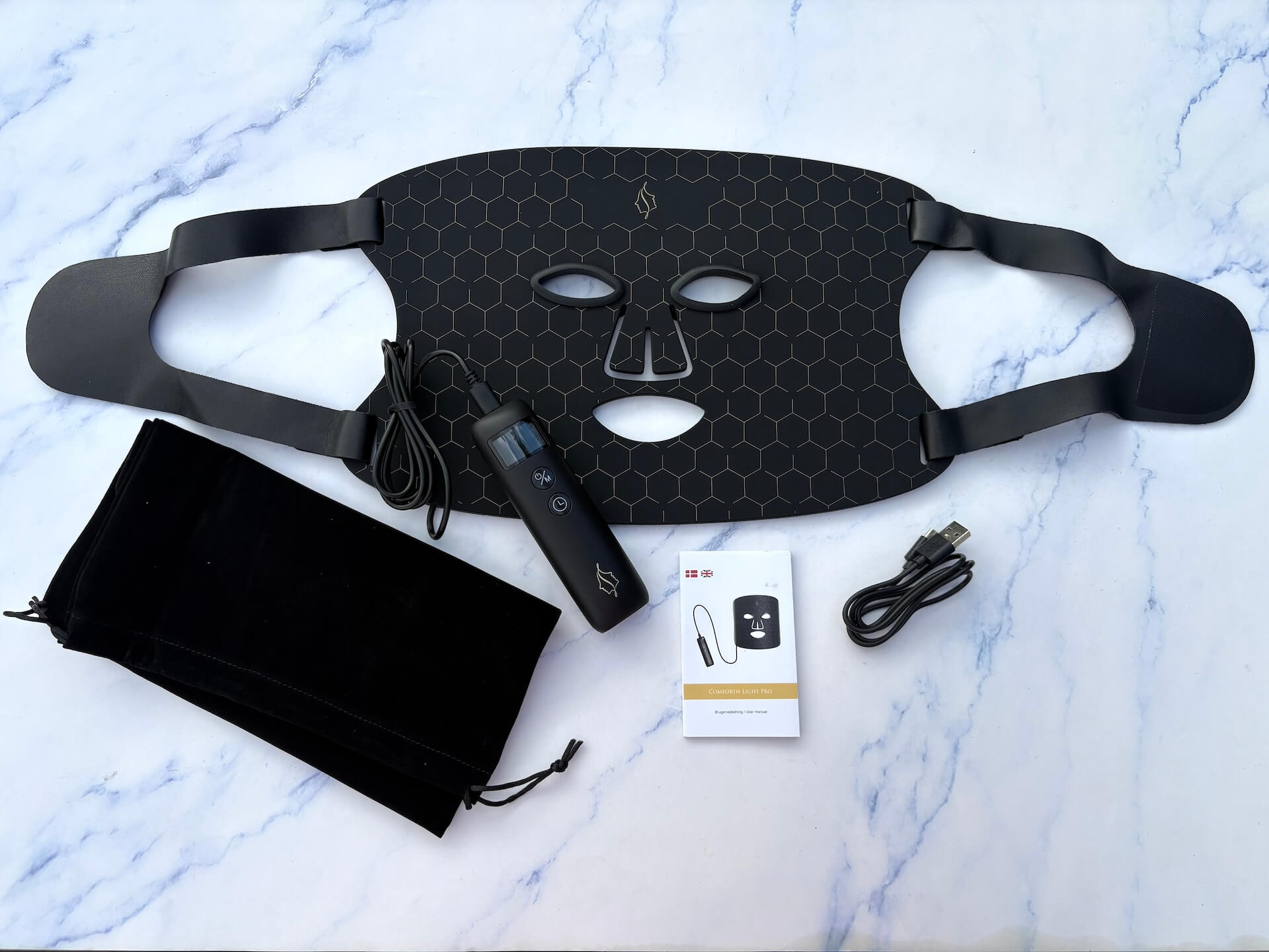 Unboxet indhold fra Comforth Light Pro led maske