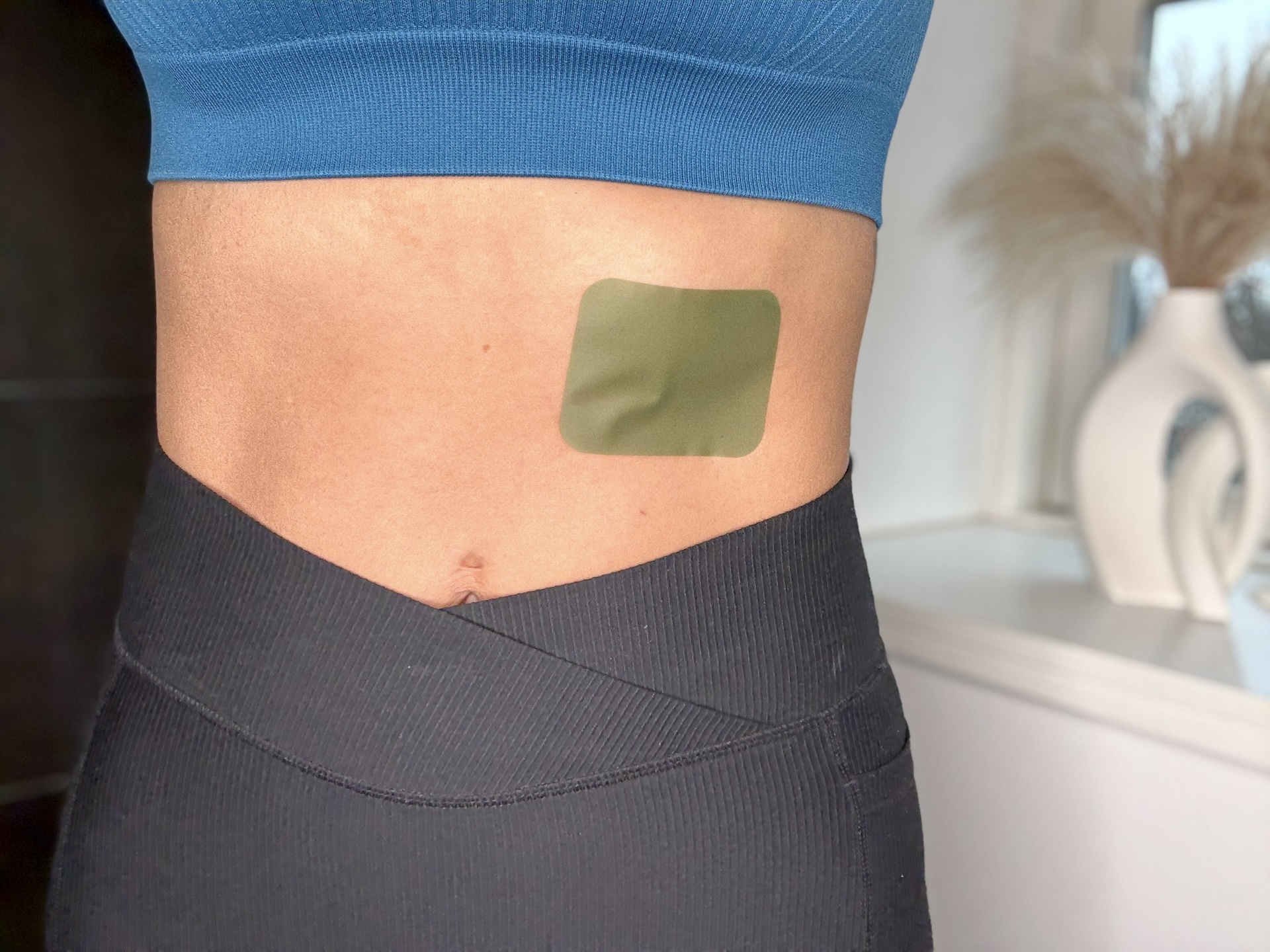 WeightWorld Hemp Oil Patch på mave