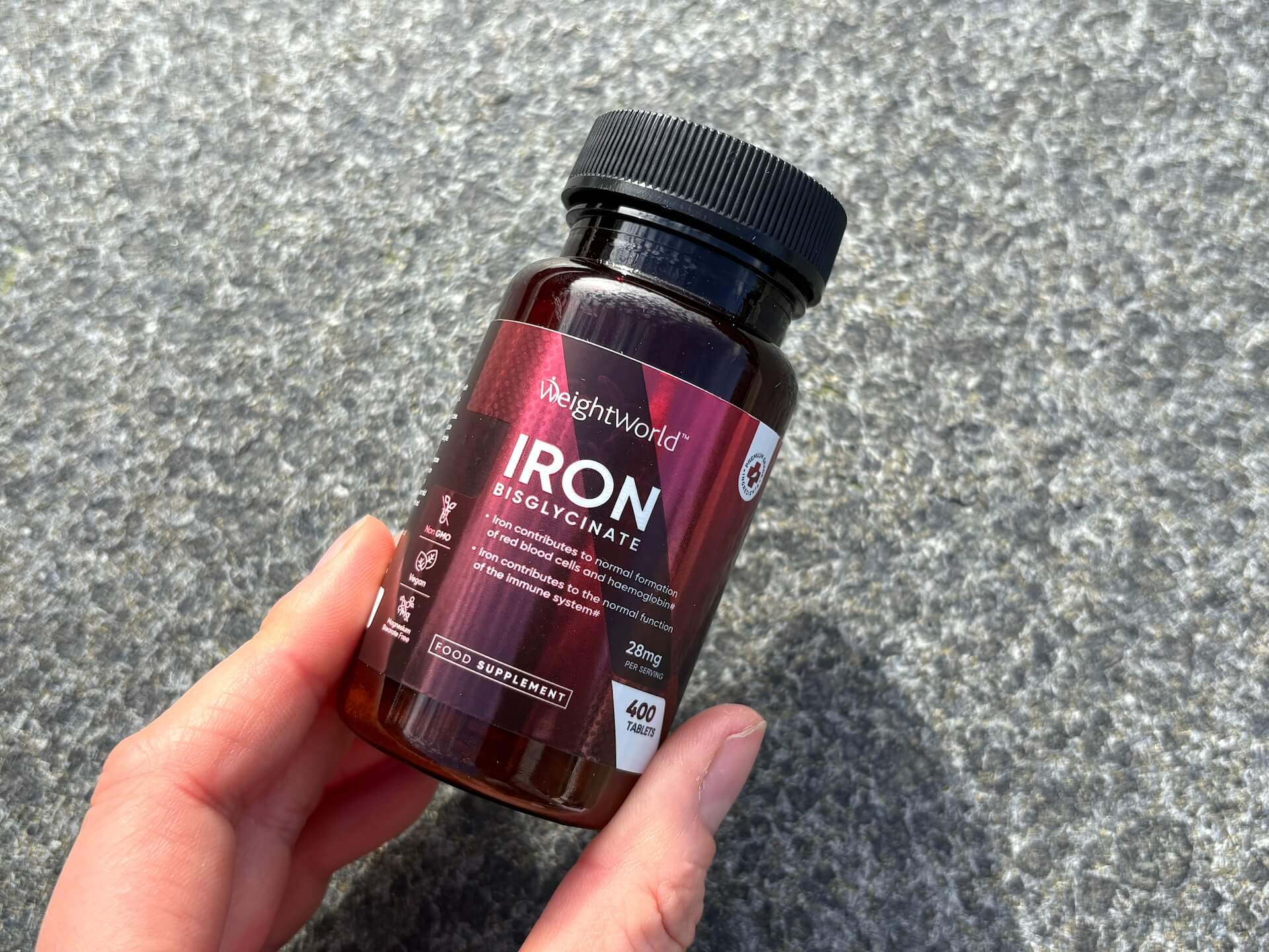 Weightworld Iron Bisglycinate i hånd