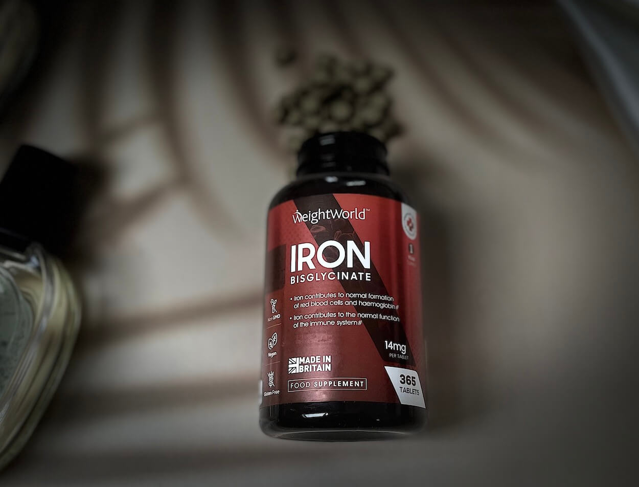 Weightworld jerntabletter åben på bord