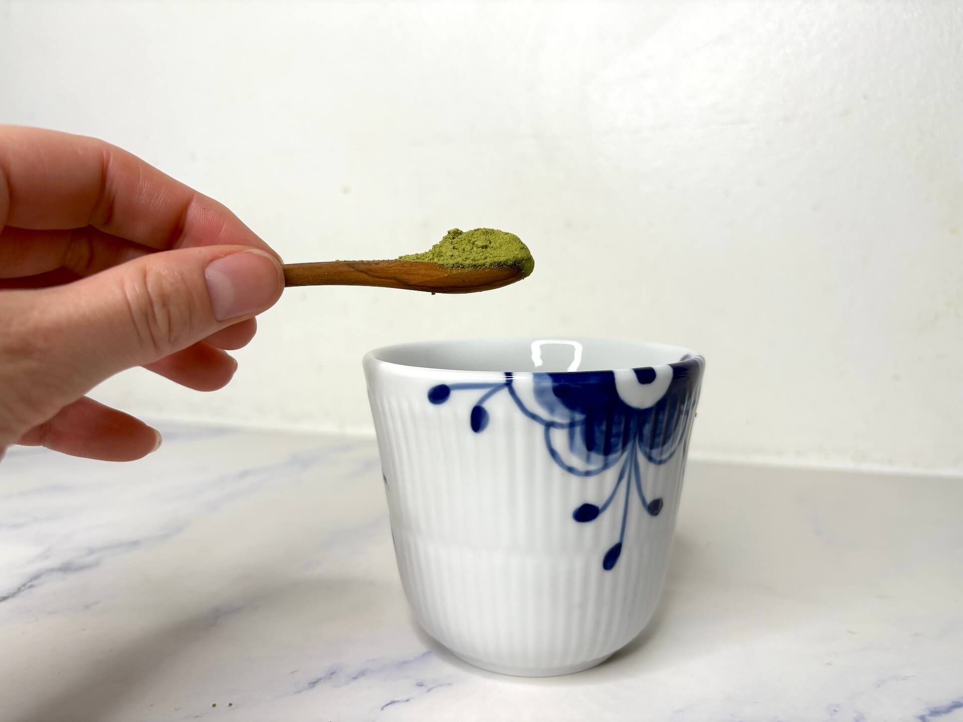 WeightWorld Matcha Tea kommes i kop