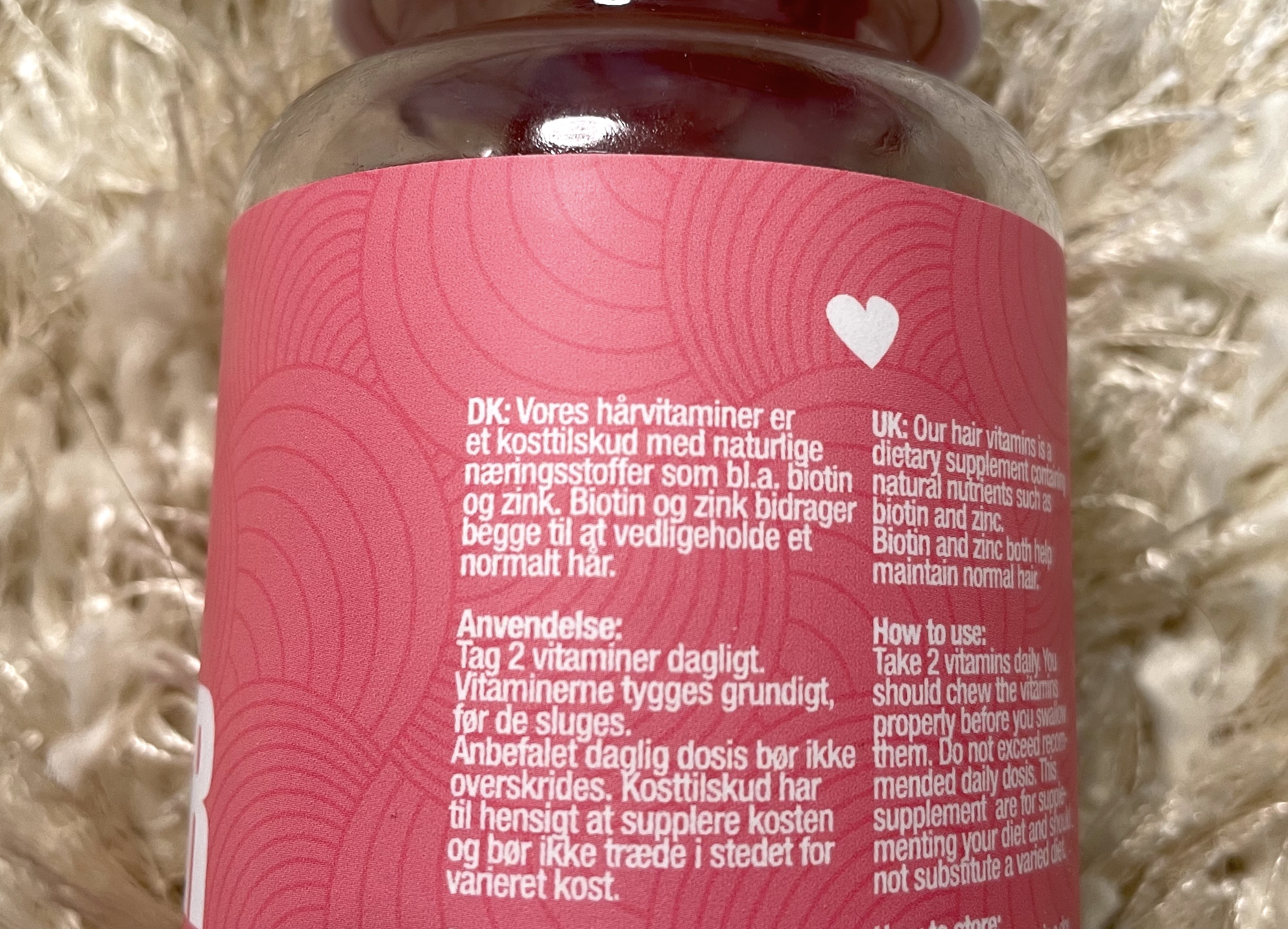 Yuaia Haircare hårvitaminer bagside